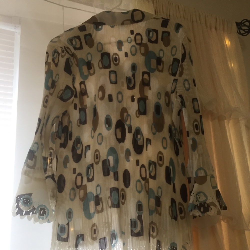 Multi Pattern Blouse - Picture 5 of 6